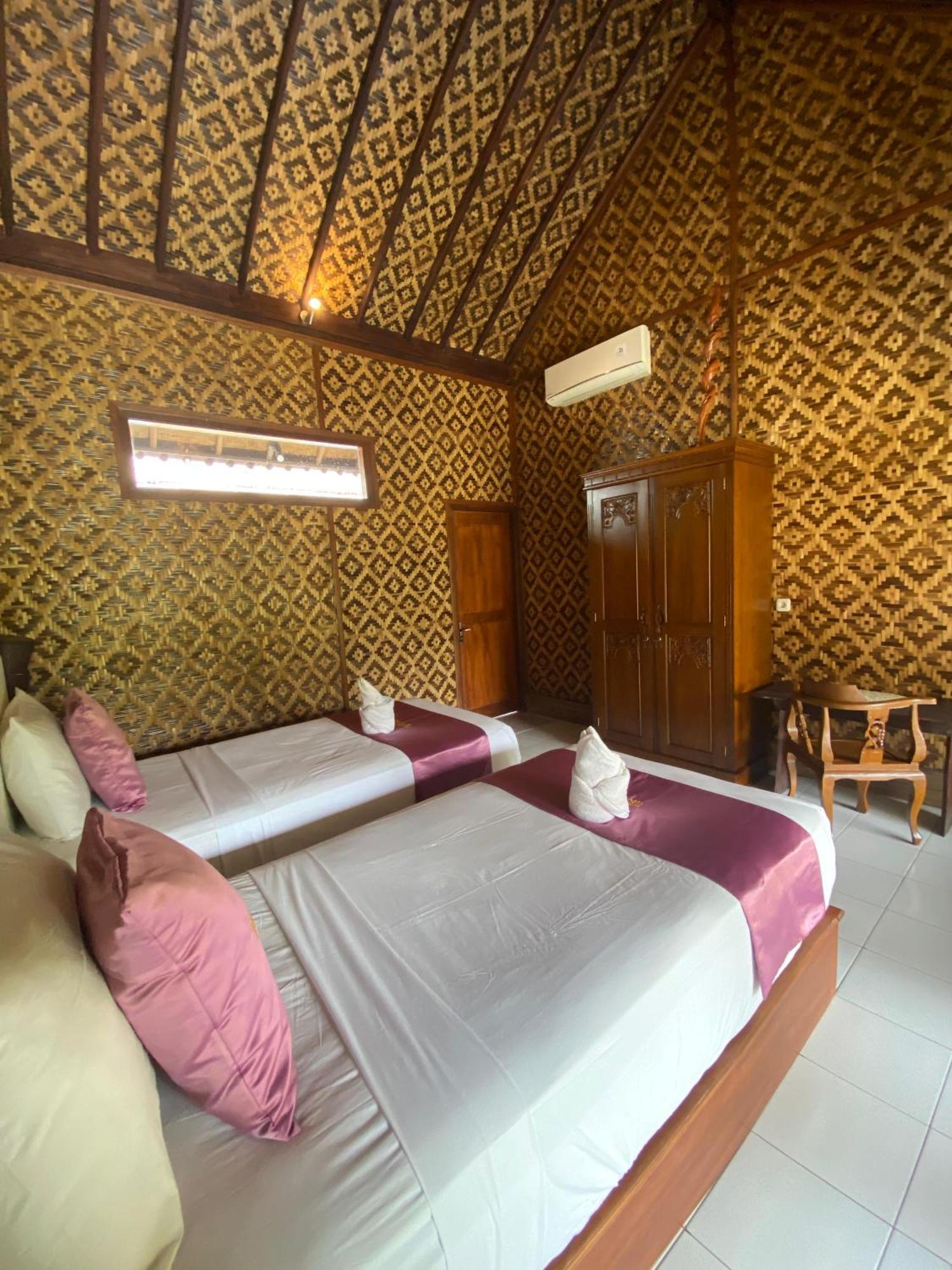 Tebu Menjangan Homestay Banyuwedang Esterno foto